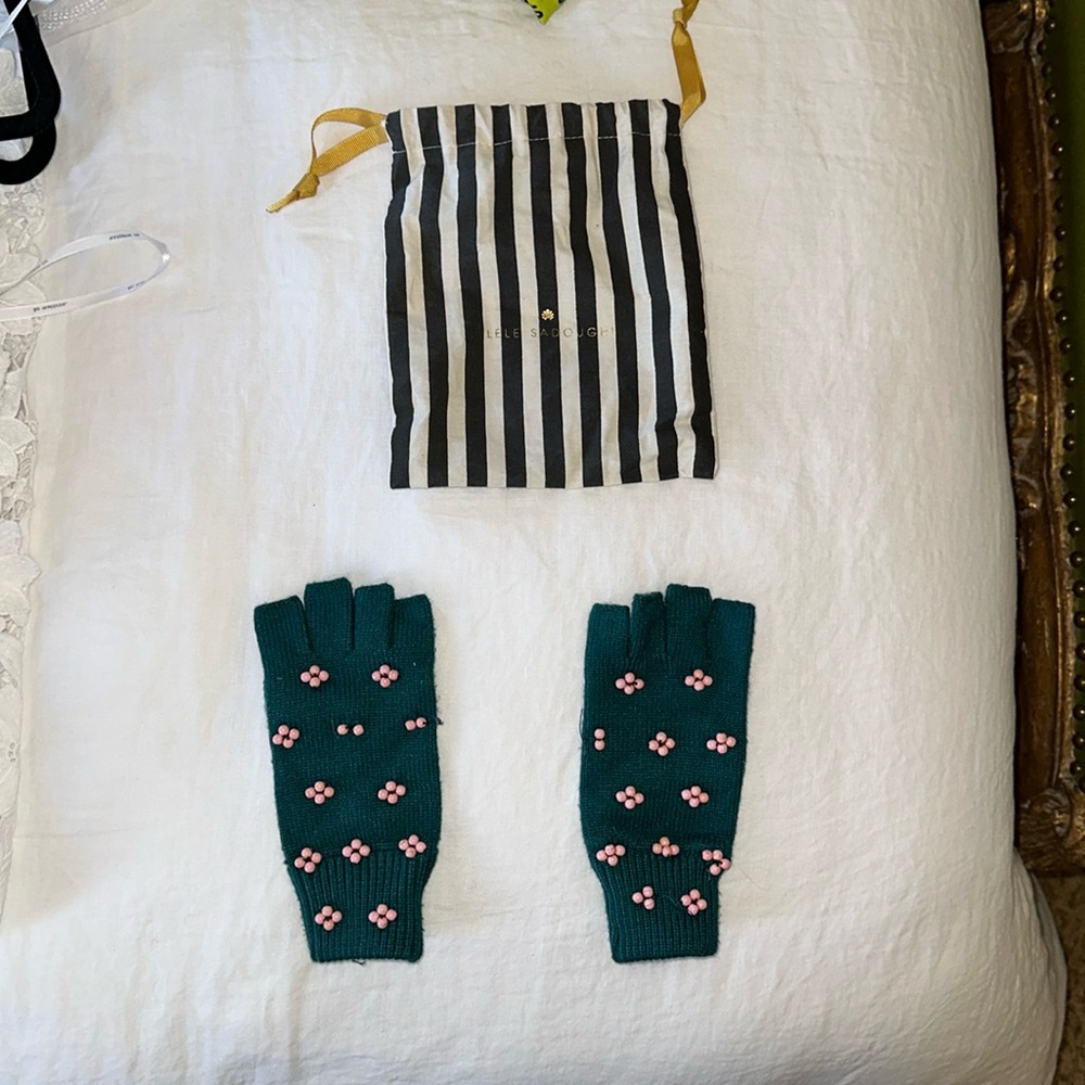 Lele Sadoughi Breaded Gloves